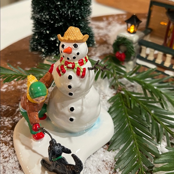 NIB Dept 56 Snow Village Christmas Lake Chalet 5 Pc  Gift Set 2001 - Picture 4 of 9